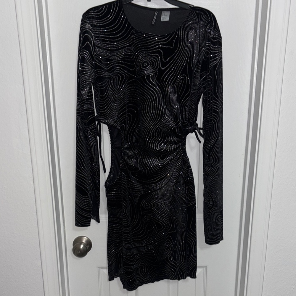 H&M Black Long Sleeve Bodycon Dress
